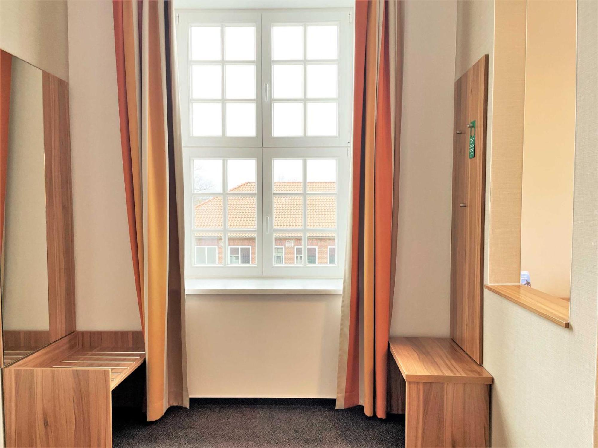 Ibs Begegnungszentrum Lauta Екстериор снимка